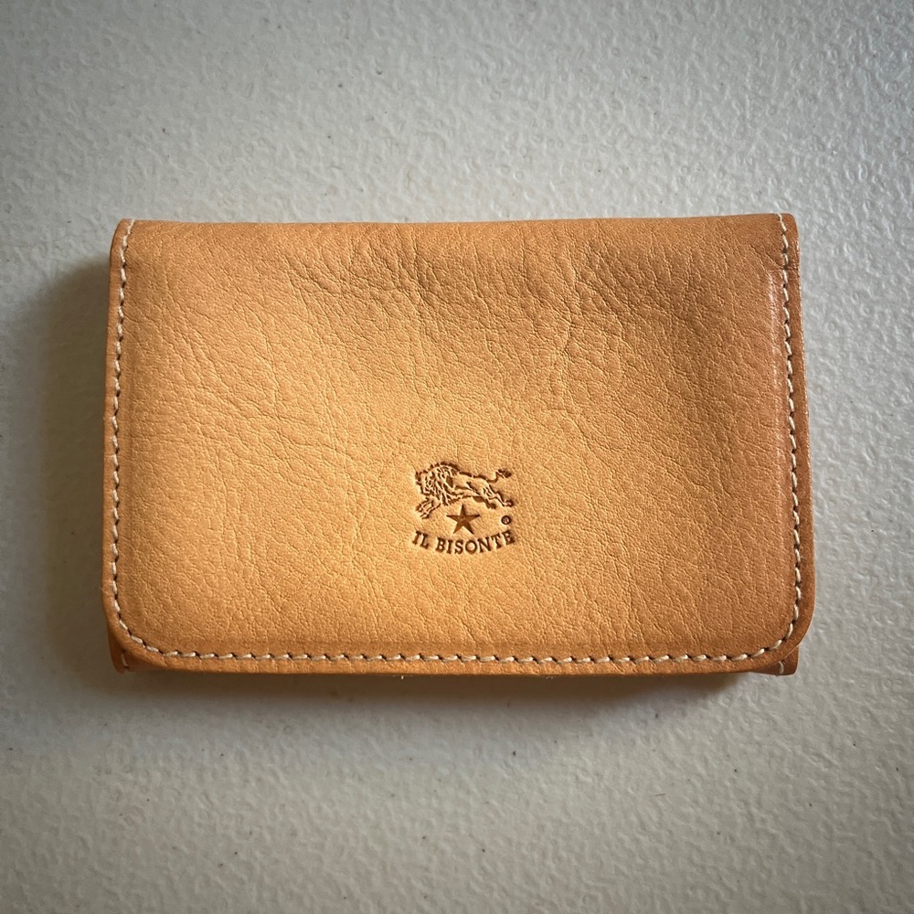Il Bisonte card holder in natural leather